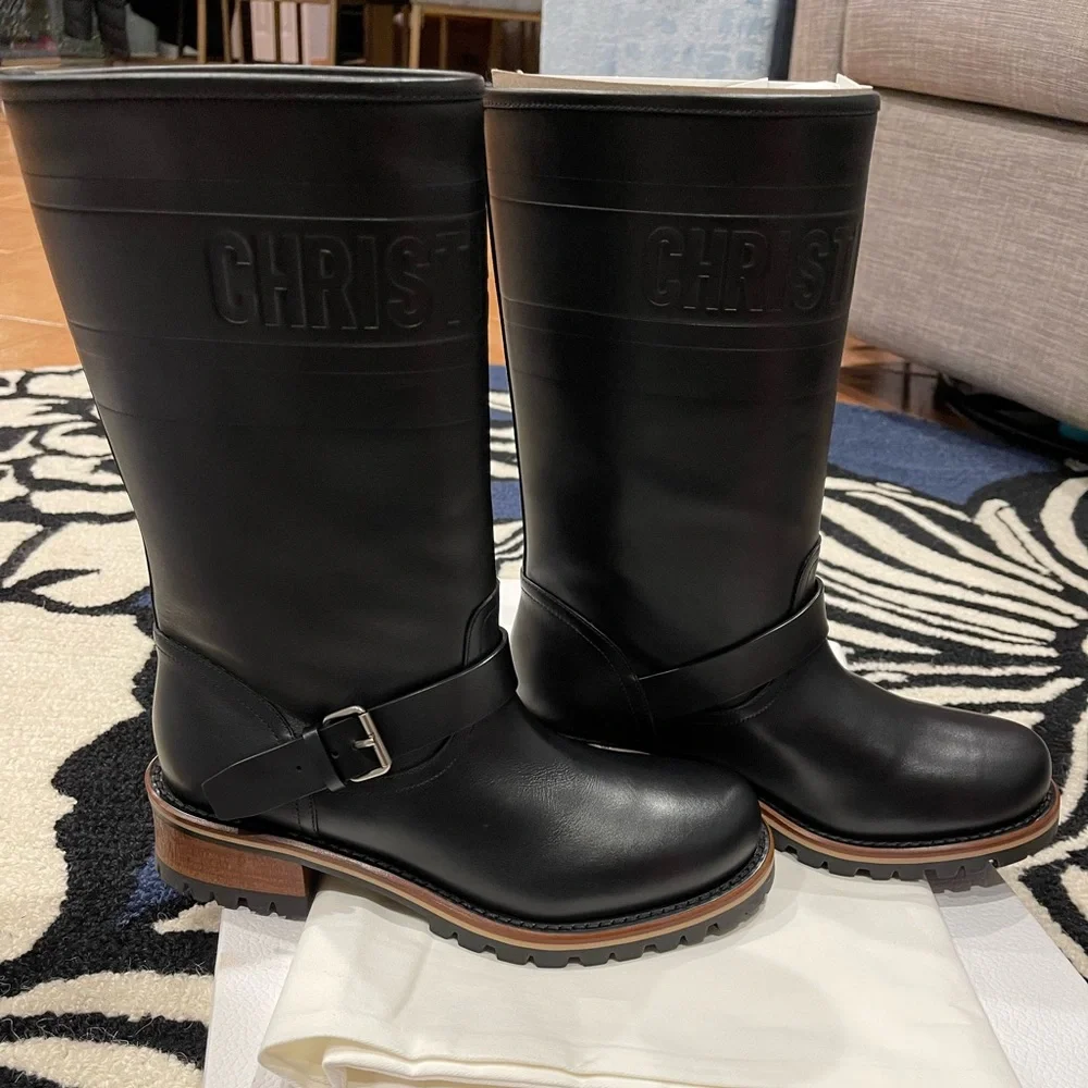 Sold! Christian Dior black embossed calfskin quest boots sz 37.5 - Picture 4 of 7